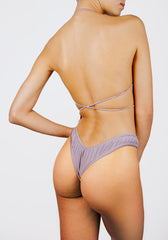 Carla Bottom - Ēderu Rōze